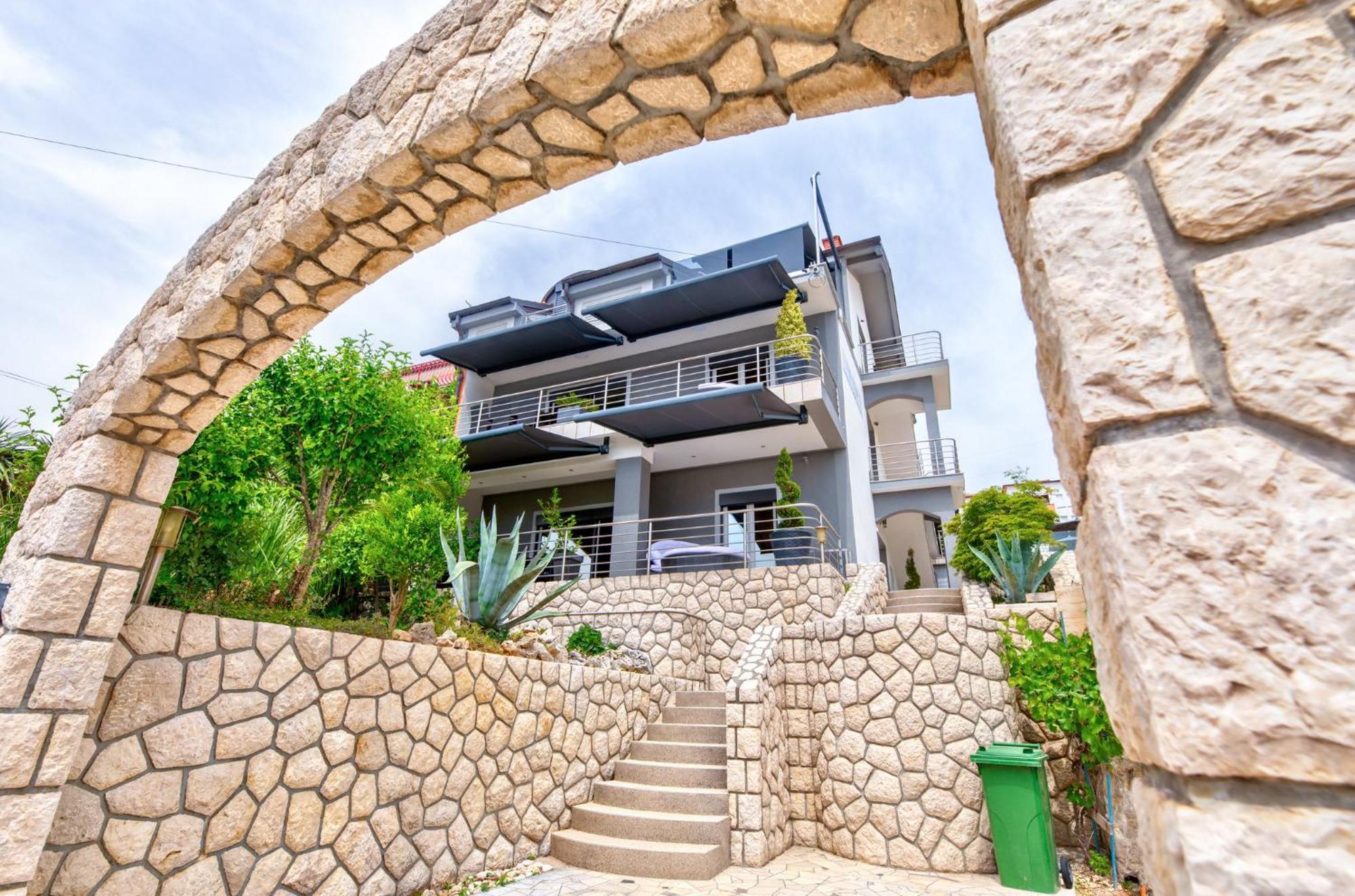 Villa Vivien ซริกเวนิซา ห้อง รูปภาพ