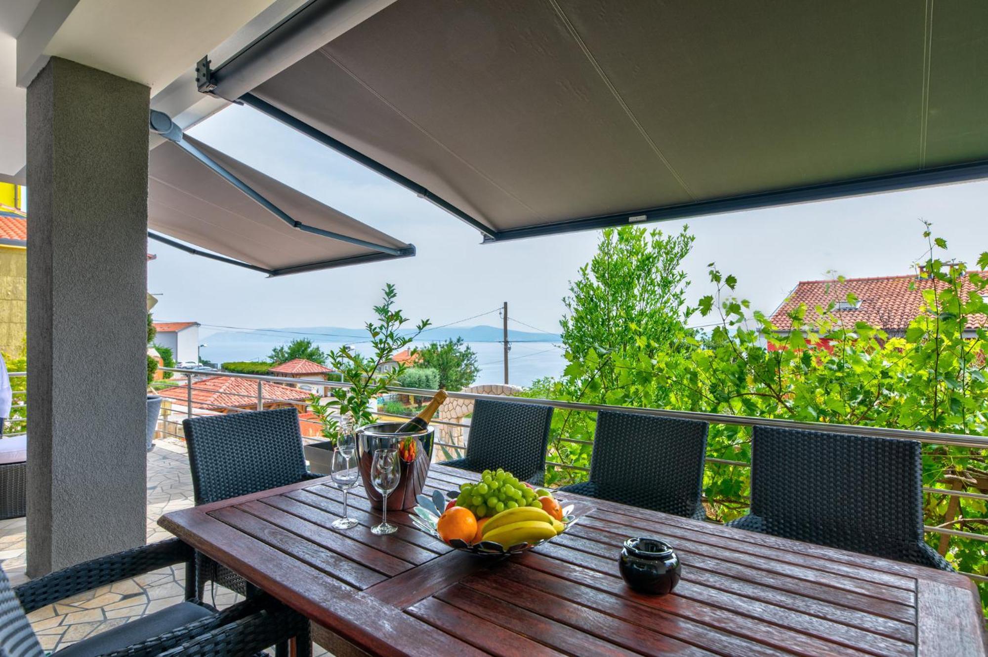 Villa Vivien ซริกเวนิซา ภายนอก รูปภาพ